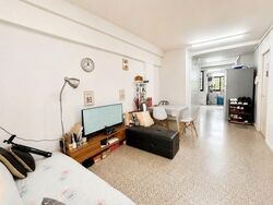 Blk 98 Crescent View (Queenstown), HDB 3 Rooms #563939151